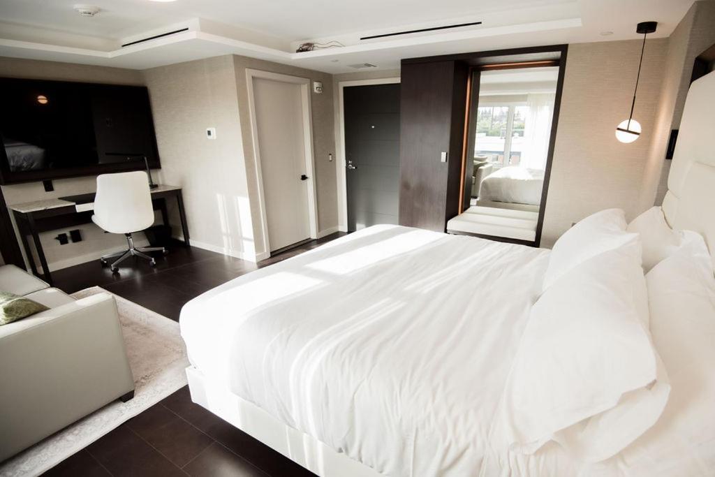 The Reid Hotel Vanderhoof Kültér fotó